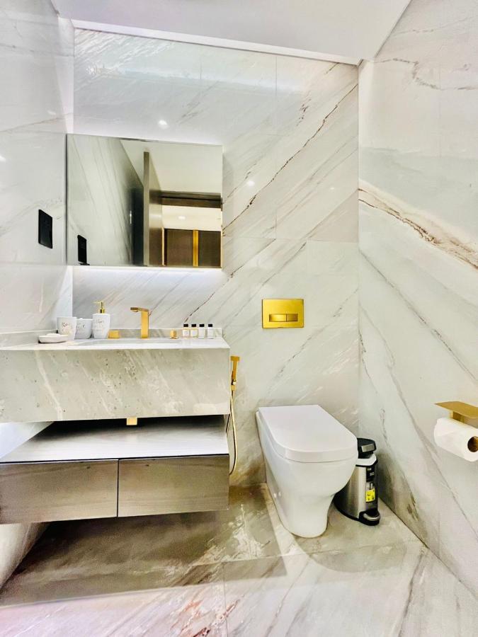 ModernLux - FIVE Palm Resort 2 Bedrooms plus Maids&Private Jacuzzi Dubai Buitenkant foto