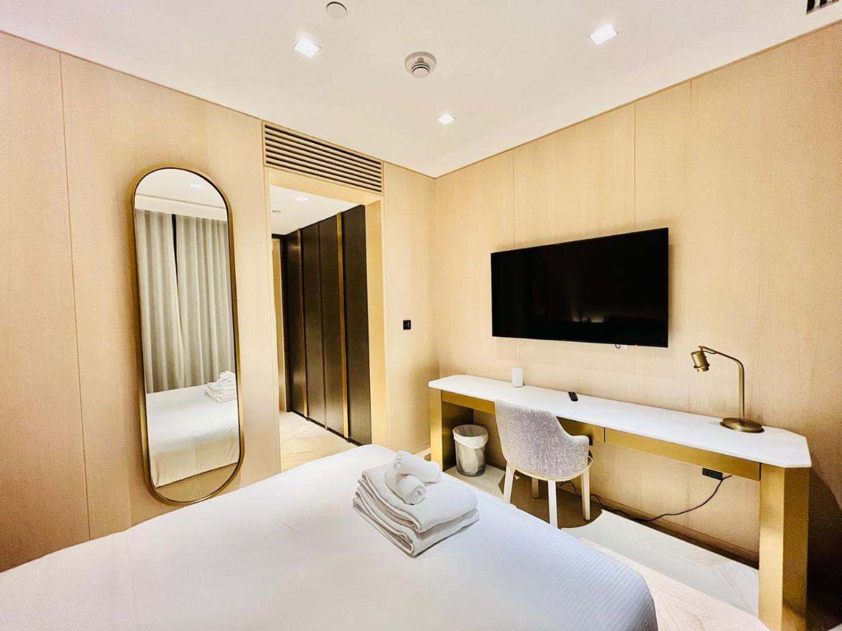 ModernLux - FIVE Palm Resort 2 Bedrooms plus Maids&Private Jacuzzi Dubai Buitenkant foto